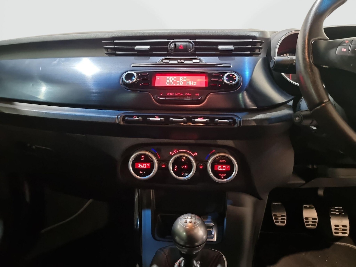 Used Alfa Romeo Giulietta 2013 for sale - 77376373: Photo 52