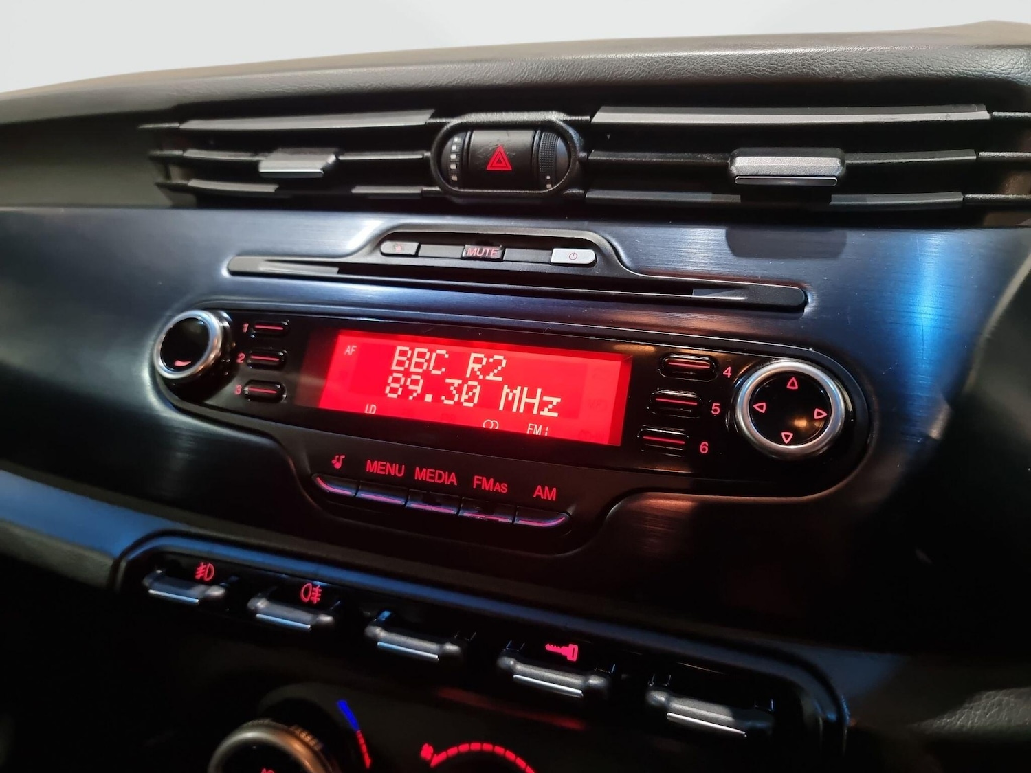 Used Alfa Romeo Giulietta 2013 for sale - 77376373: Photo 53