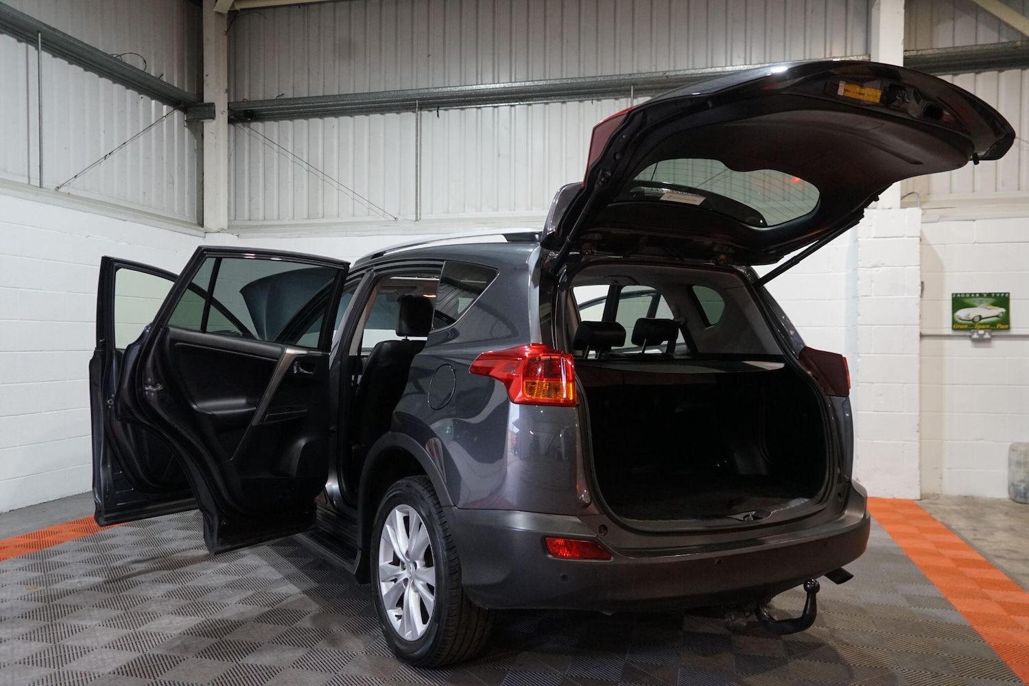 Used Toyota RAV4 2013 for sale - 78046839: Photo 17