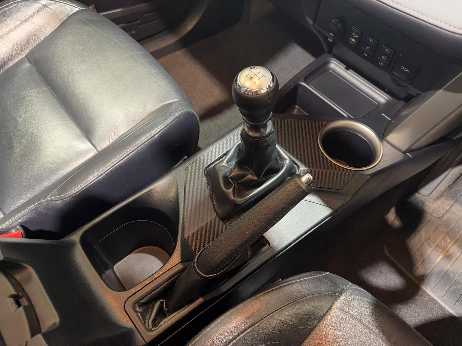 Used Toyota RAV4 2013 for sale - 78046839: Photo 28