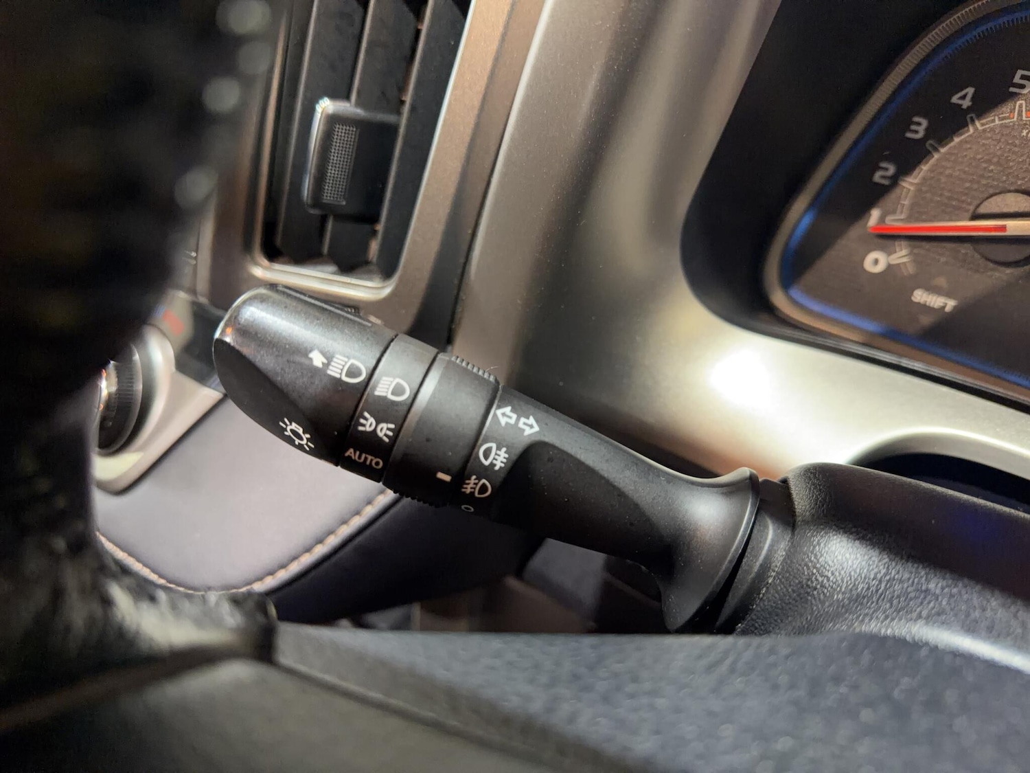 Used Toyota RAV4 2013 for sale - 78046839: Photo 41