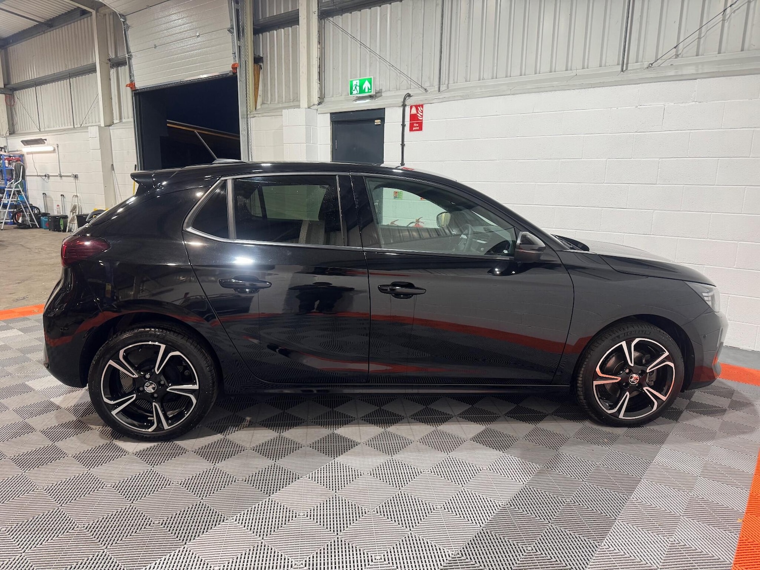 Used Vauxhall Corsa 2024 for sale - 76803527: Photo 2