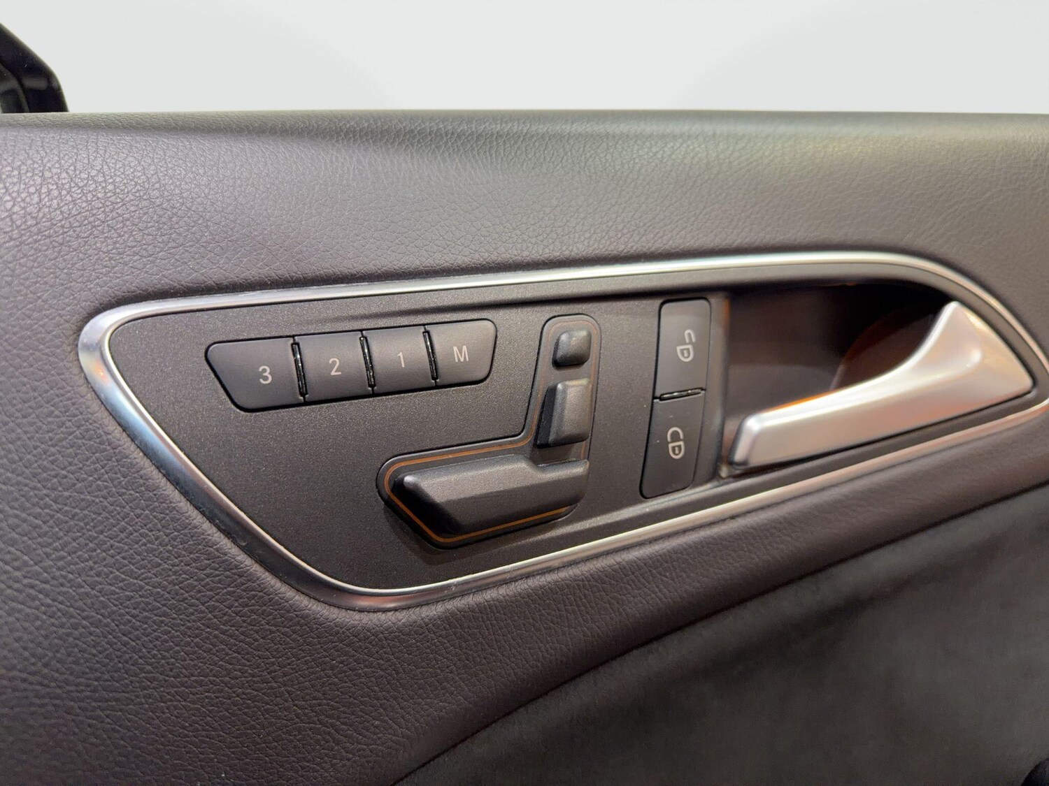 Used Mercedes-Benz A-Class for sale - 77496522: Photo 38