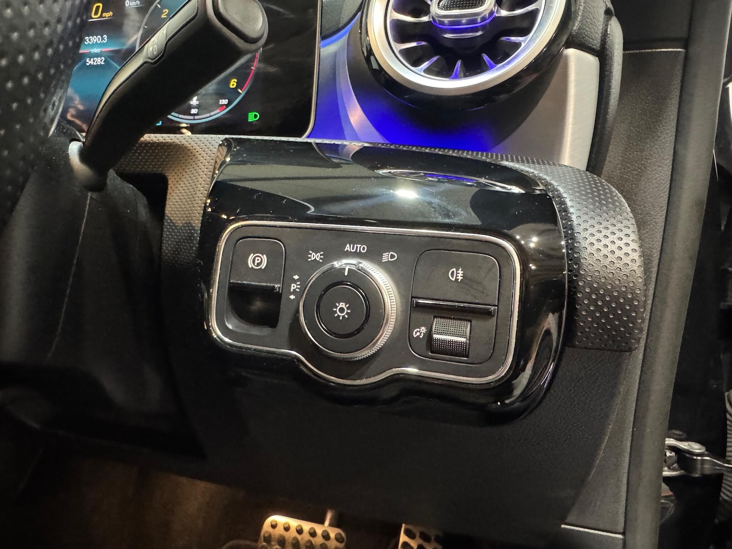 Used Mercedes-Benz CLA 2019 for sale - 76803570: Photo 25