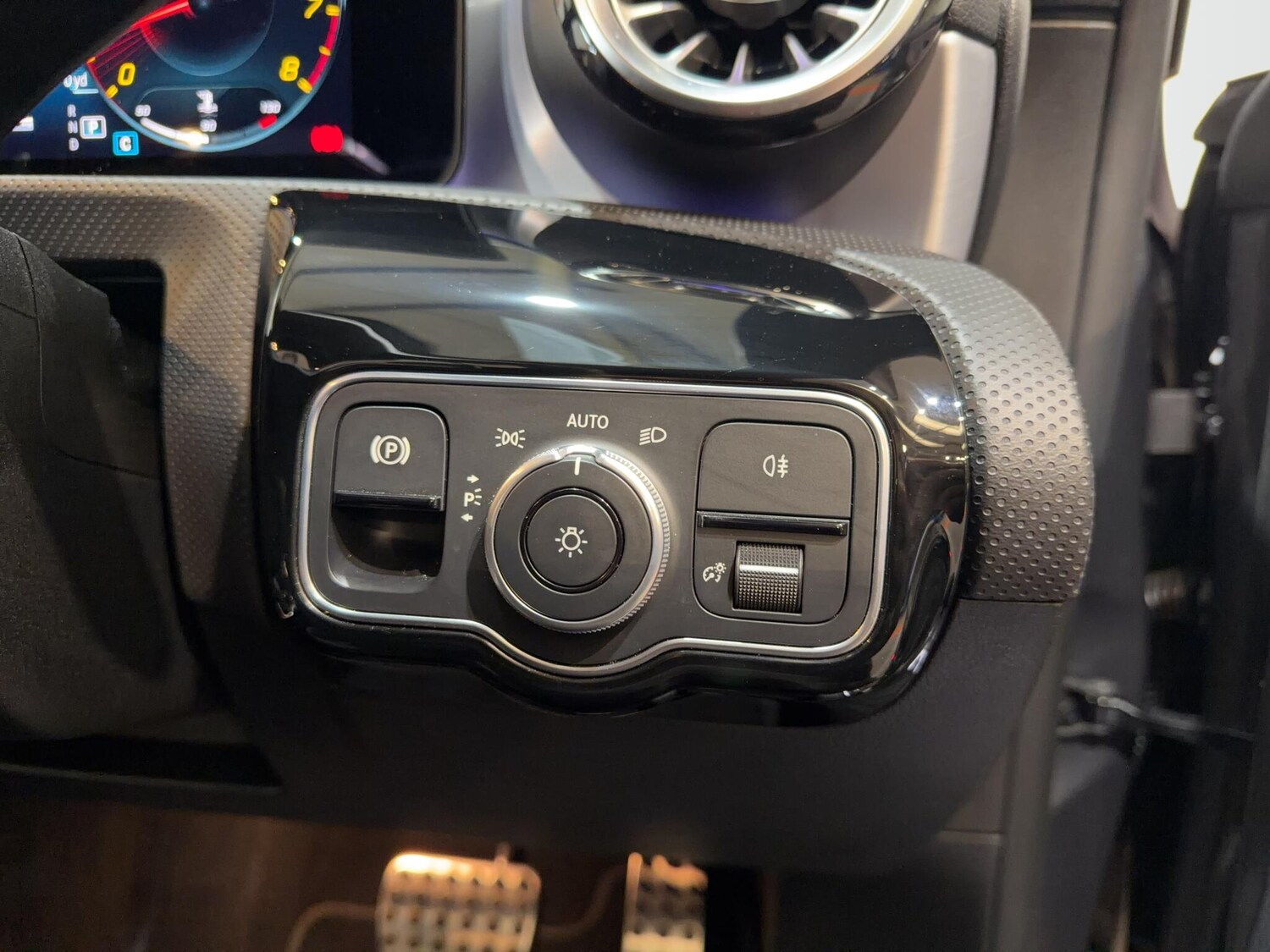 Used Mercedes-Benz CLA 2021 for sale - 77598107: Photo 49