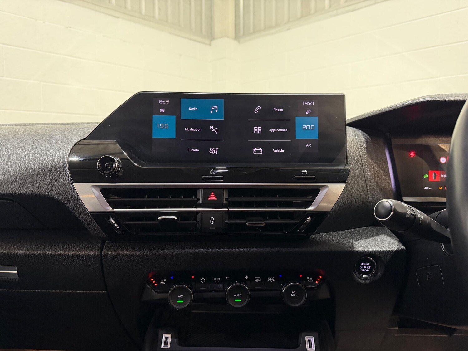 Used Citroen C4 2022 for sale - 77120179: Photo 40