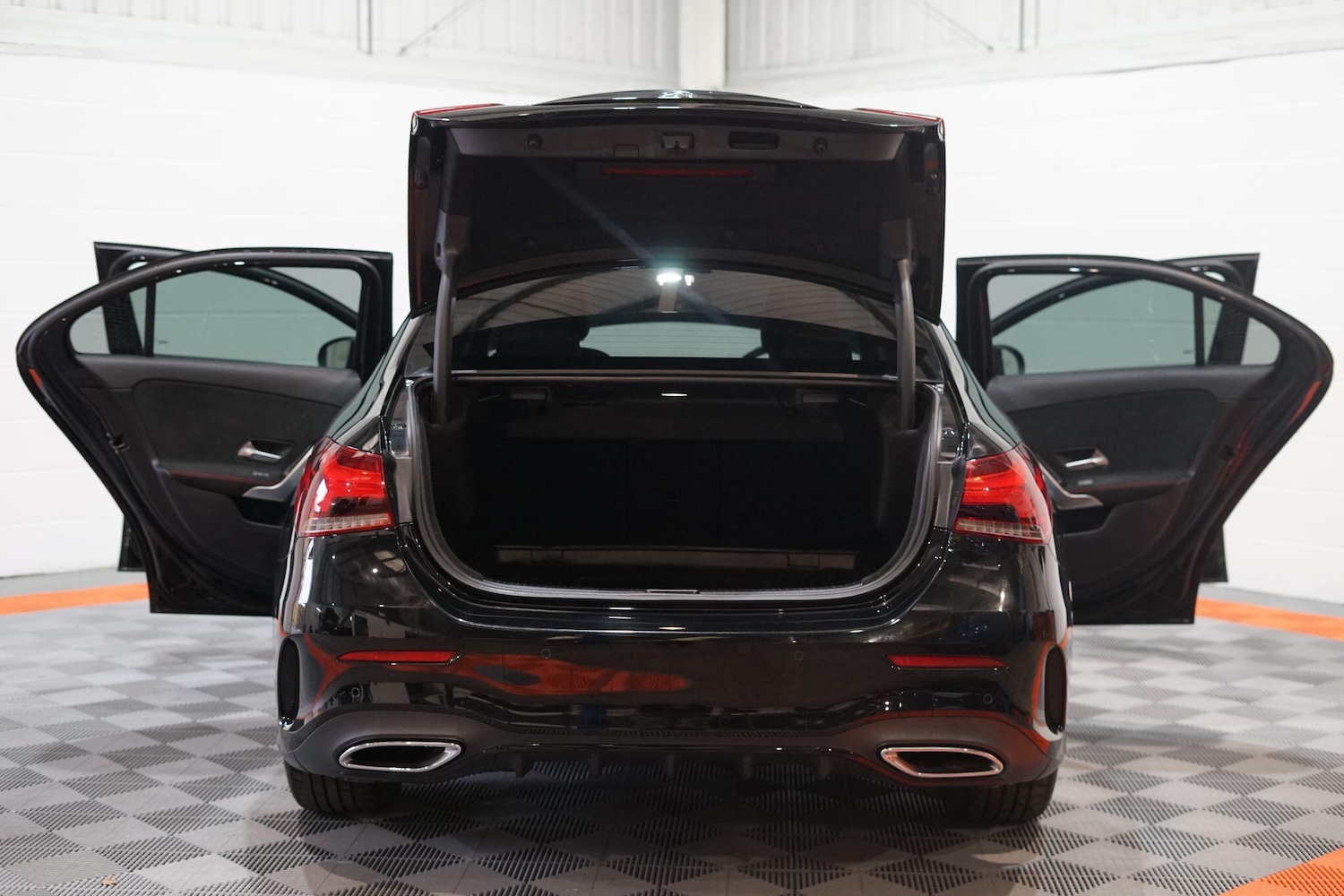 Used Mercedes-Benz A-Class 2022 for sale - 76803532: Photo 18