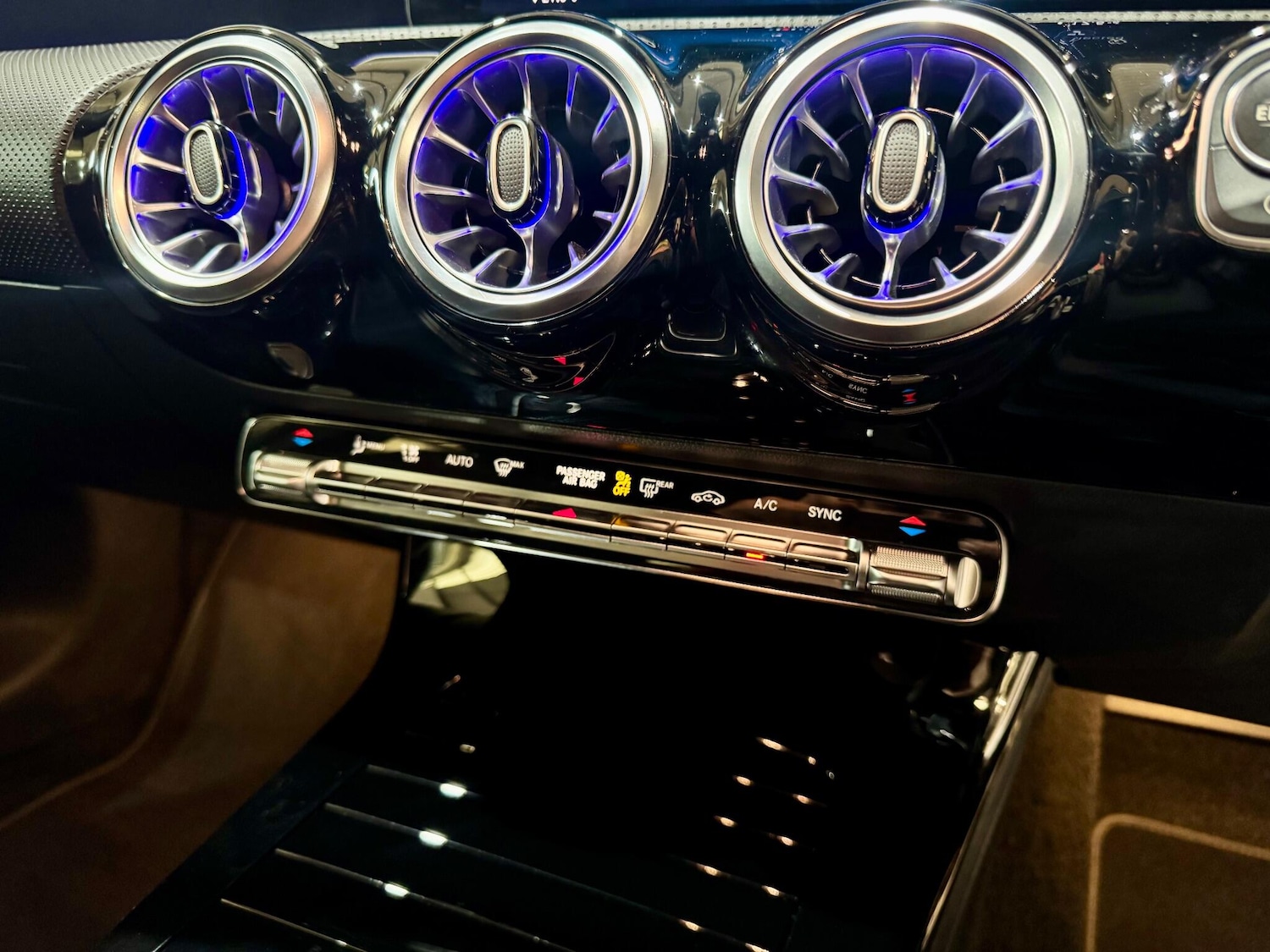 Used Mercedes-Benz A-Class 2022 for sale - 76803532: Photo 62