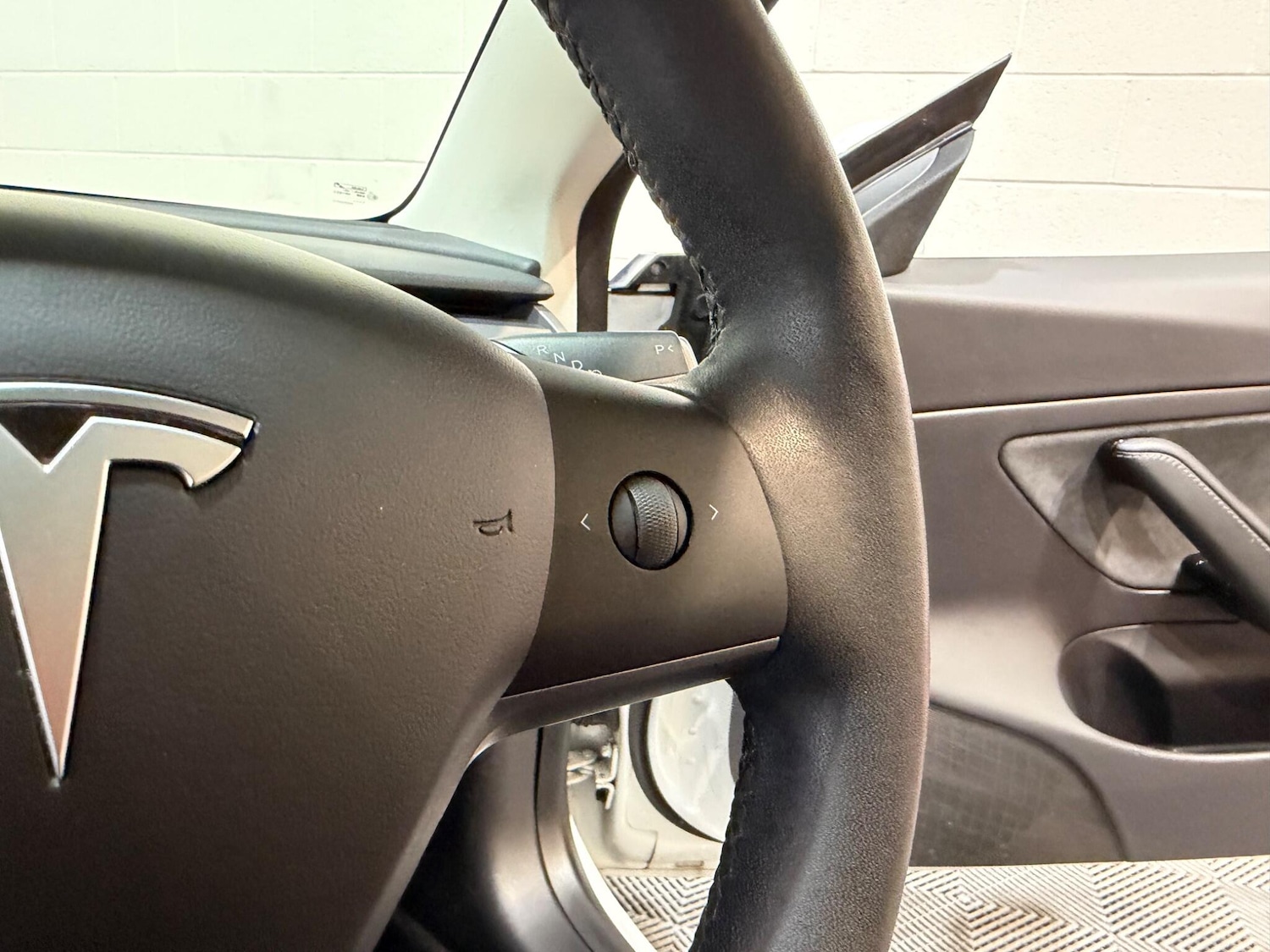 Used Tesla Model 3 2020 for sale - 77253776: Photo 24