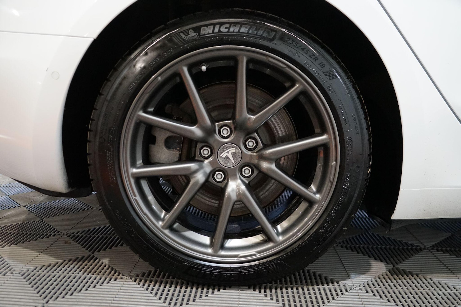 Used Tesla Model 3 2020 for sale - 77253776: Photo 29