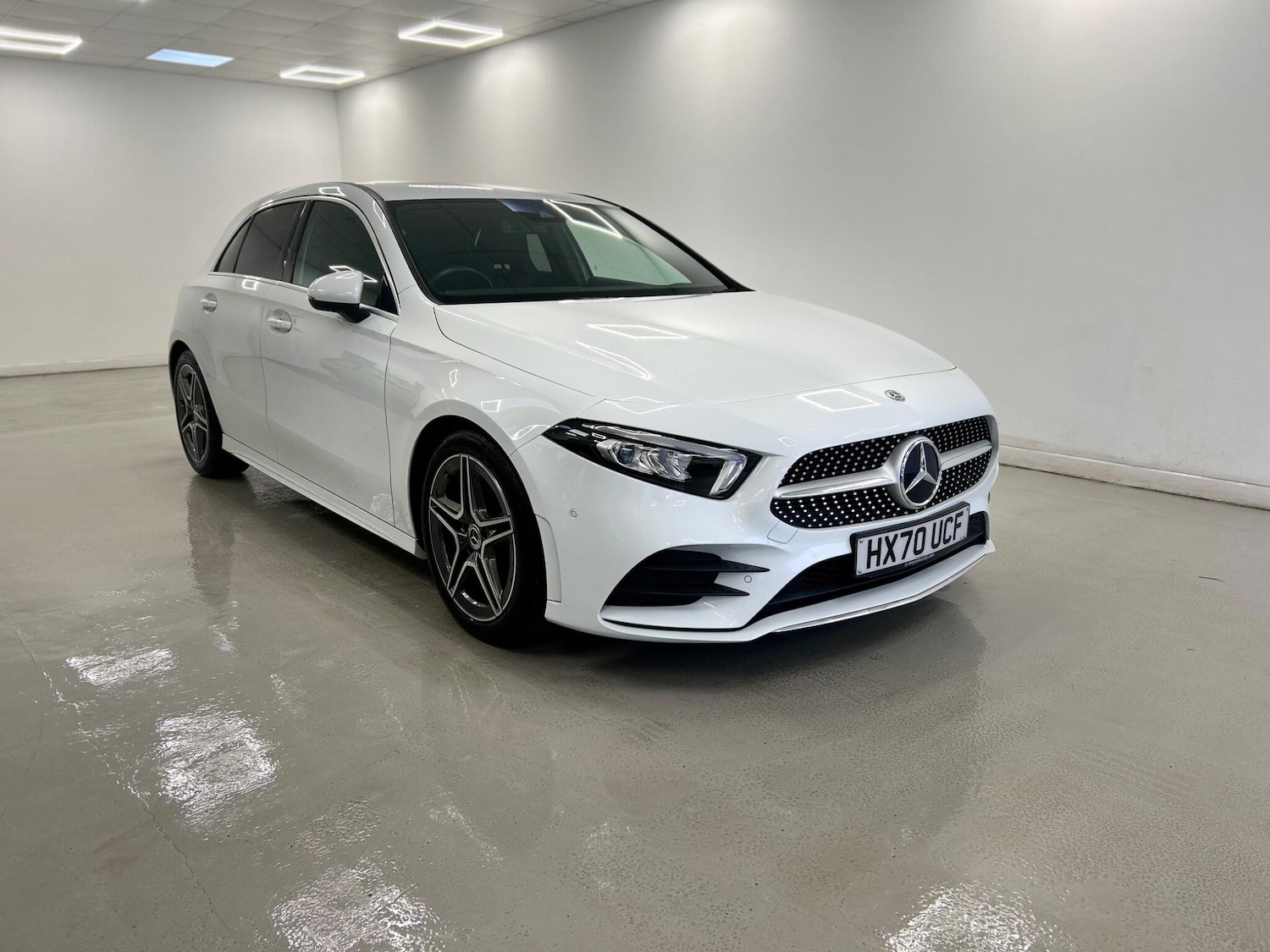 Used Mercedes-Benz A-Class 2020 for sale - 76803528: Photo 1