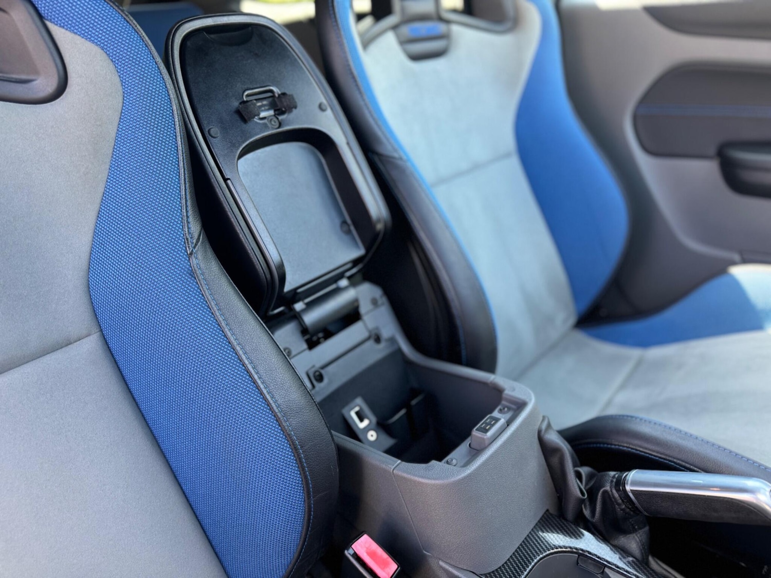 Used Ford Focus 2010 for sale - 76803568: Photo 49