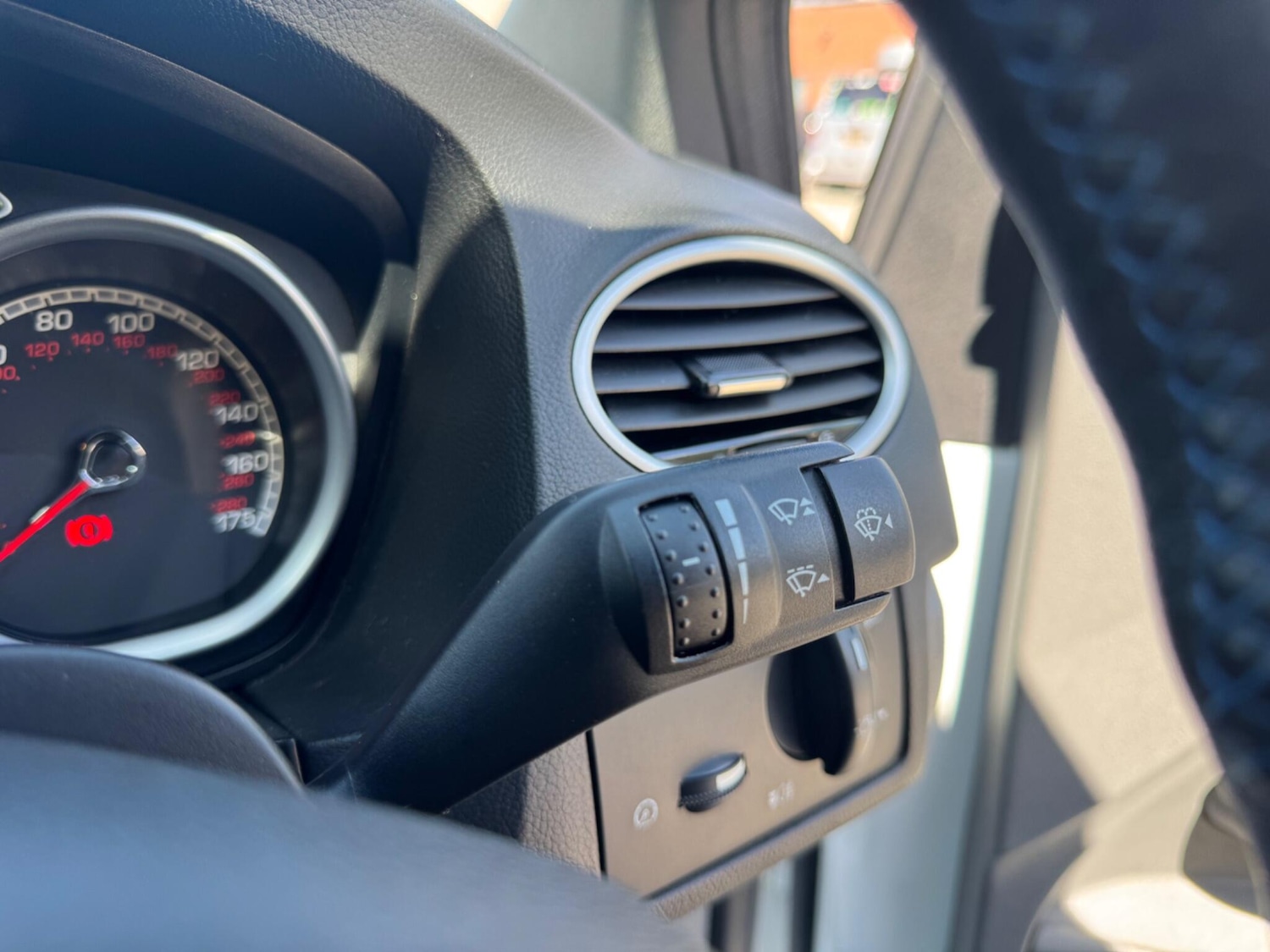 Used Ford Focus 2010 for sale - 76803568: Photo 57