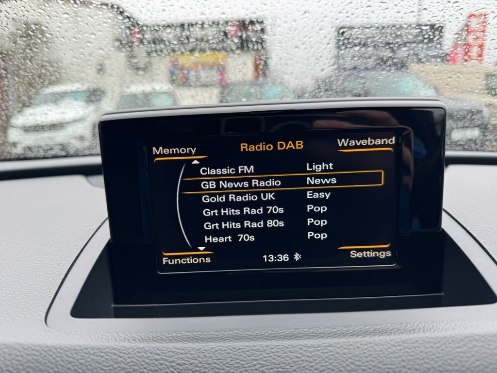 Used Audi Q3 2015 for sale - 77463637: Photo 38