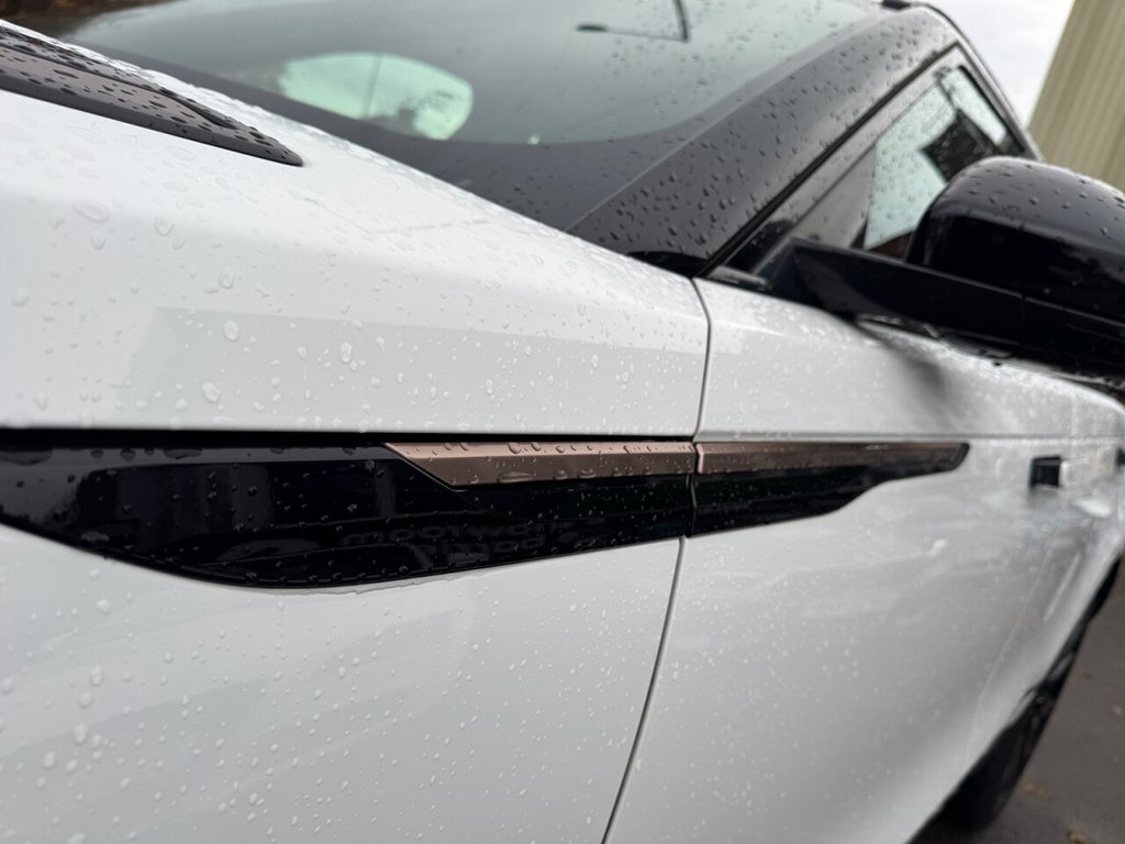 Used Land Rover Range Rover Velar 2018 for sale - 76751354: Photo 16