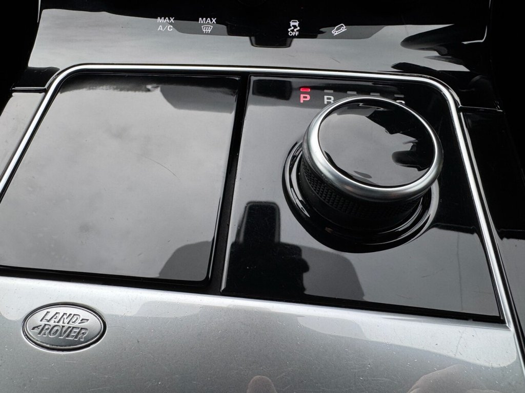 Used Land Rover Range Rover Velar 2018 for sale - 76751354: Photo 38