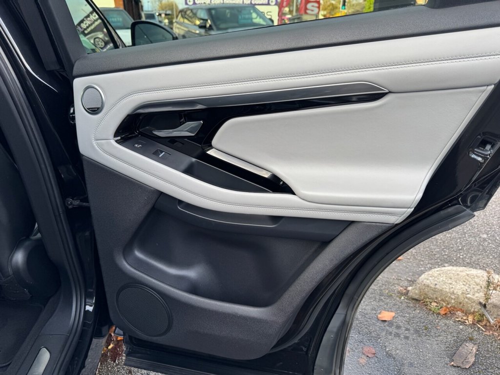 Used Land Rover Range Rover Evoque 2019 for sale - 76459276: Photo 32