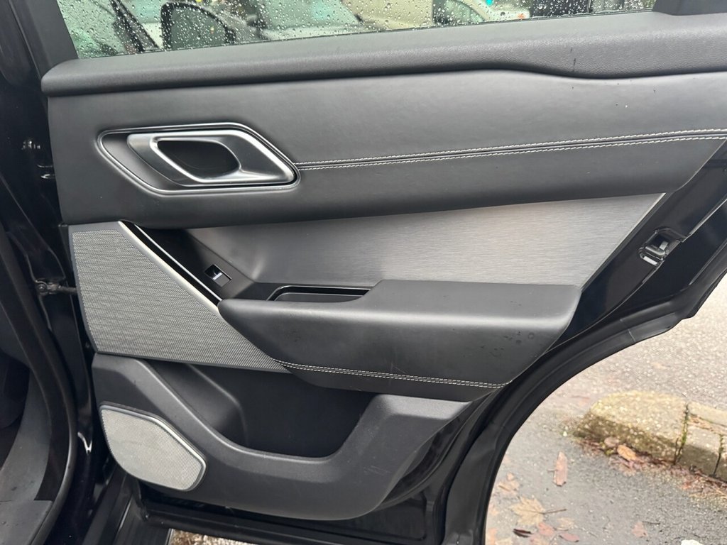 Used Land Rover Range Rover Velar 2018 for sale - 77027006: Photo 27