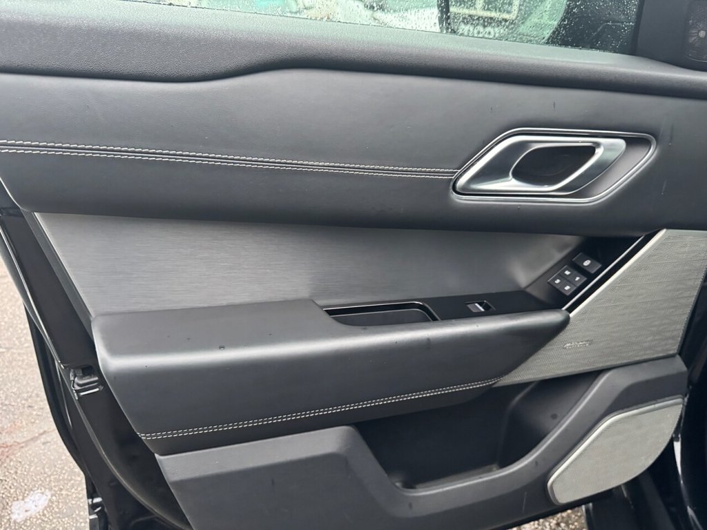 Used Land Rover Range Rover Velar 2018 for sale - 77027006: Photo 35