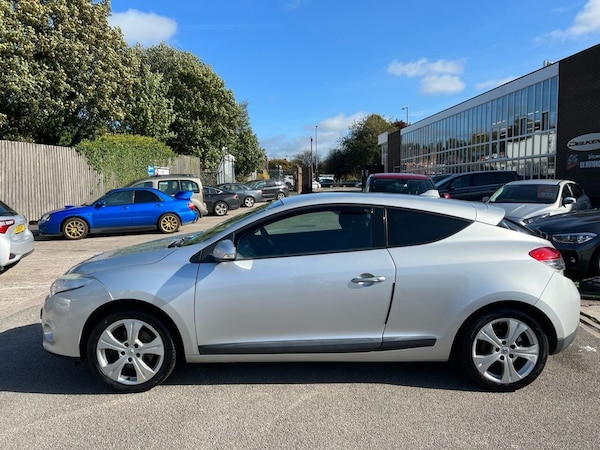 Used Renault Megane 2010 for sale - 73909642: Photo 17
