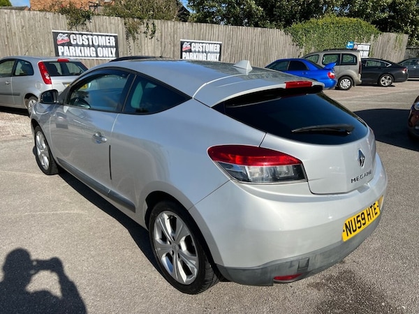Used Renault Megane 2010 for sale - 73909642: Photo 21