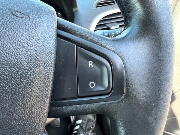 Used Renault Megane 2010 for sale - 73909642: Photo 39