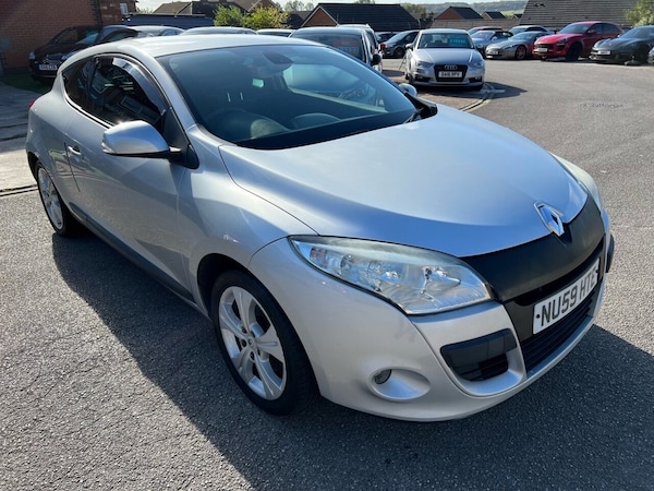 Used Renault Megane 2010 for sale - 73909642: Photo 7