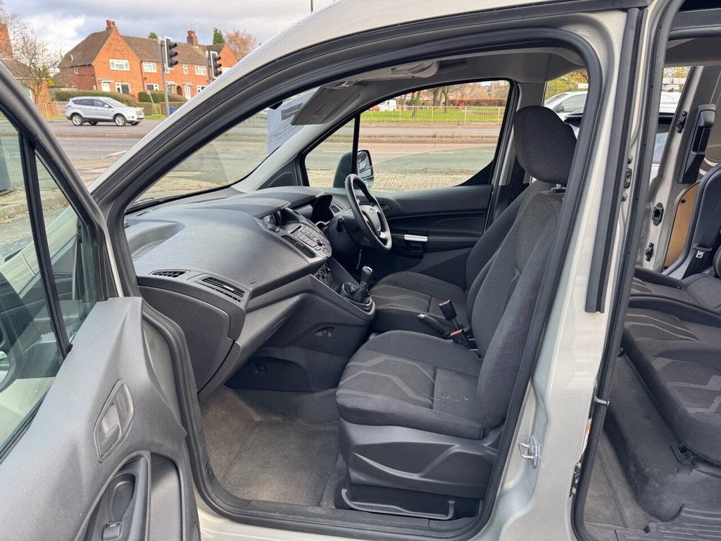 Used Ford Transit Connect 2016 for sale - 76617970: Photo 17