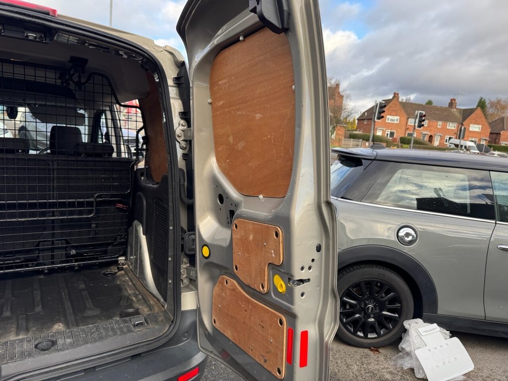 Used Ford Transit Connect 2016 for sale - 76617970: Photo 21