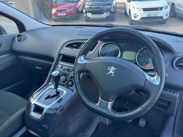 Used Peugeot 5008 2015 for sale - 76061865: Photo 12