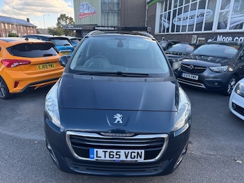 Used Peugeot 5008 2015 for sale - 76061865: Photo 3