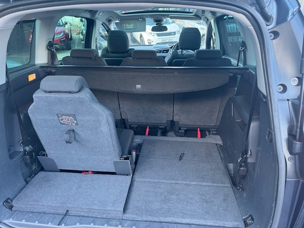 Used Peugeot 5008 2015 for sale - 76061865: Photo 8