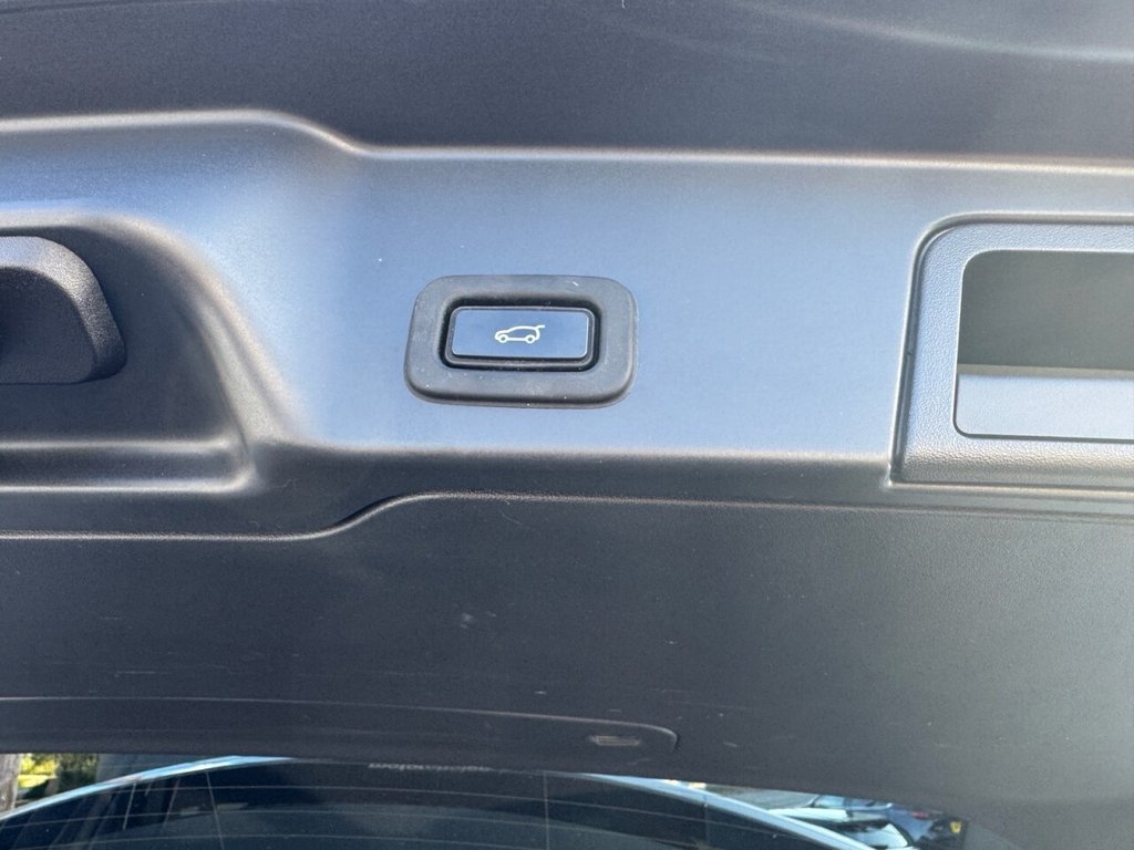 Used Land Rover Range Rover Evoque 2020 for sale - 76389902: Photo 11