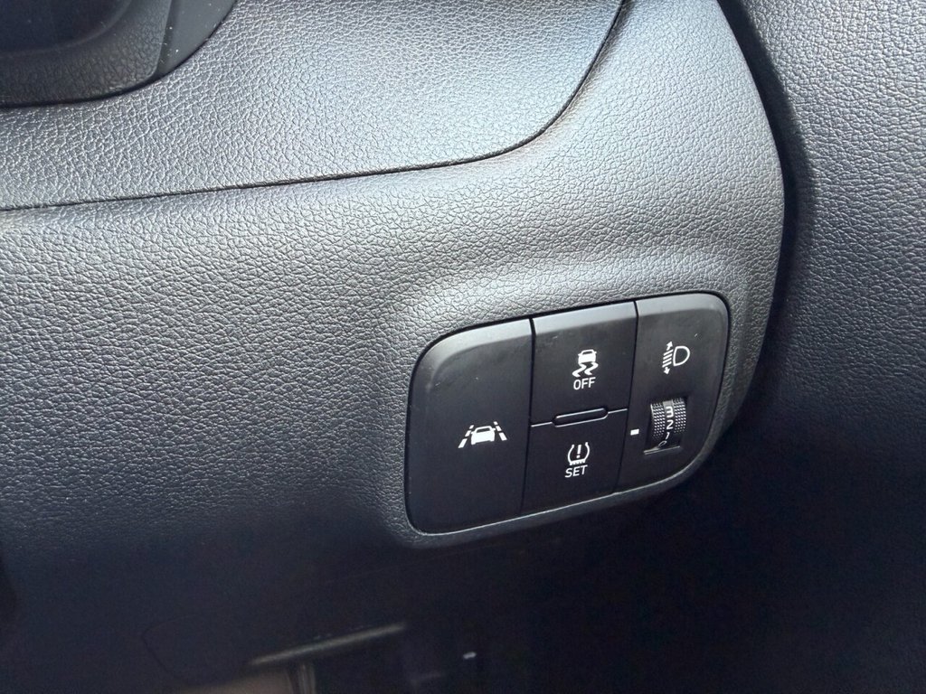 Used Hyundai i10 2020 for sale - 78145140: Photo 24