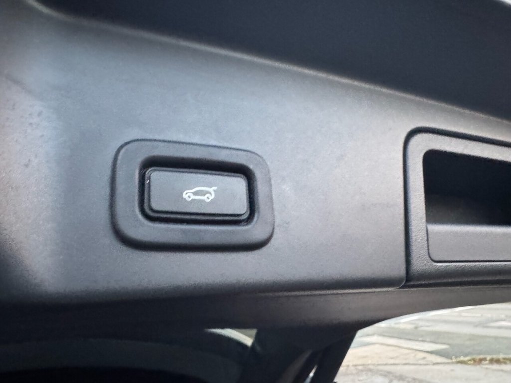 Used Land Rover Range Rover Evoque 2019 for sale - 76617283: Photo 41