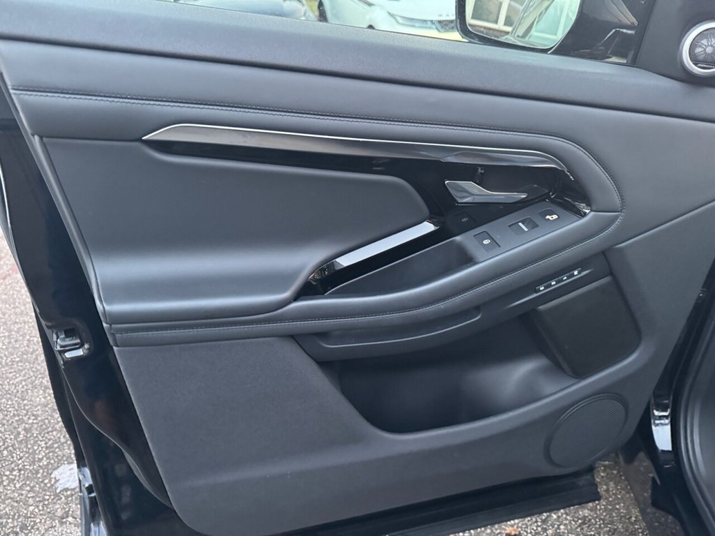 Used Land Rover Range Rover Evoque 2019 for sale - 76617283: Photo 44