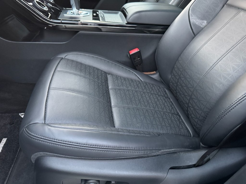 Used Land Rover Range Rover Evoque 2019 for sale - 76617283: Photo 46