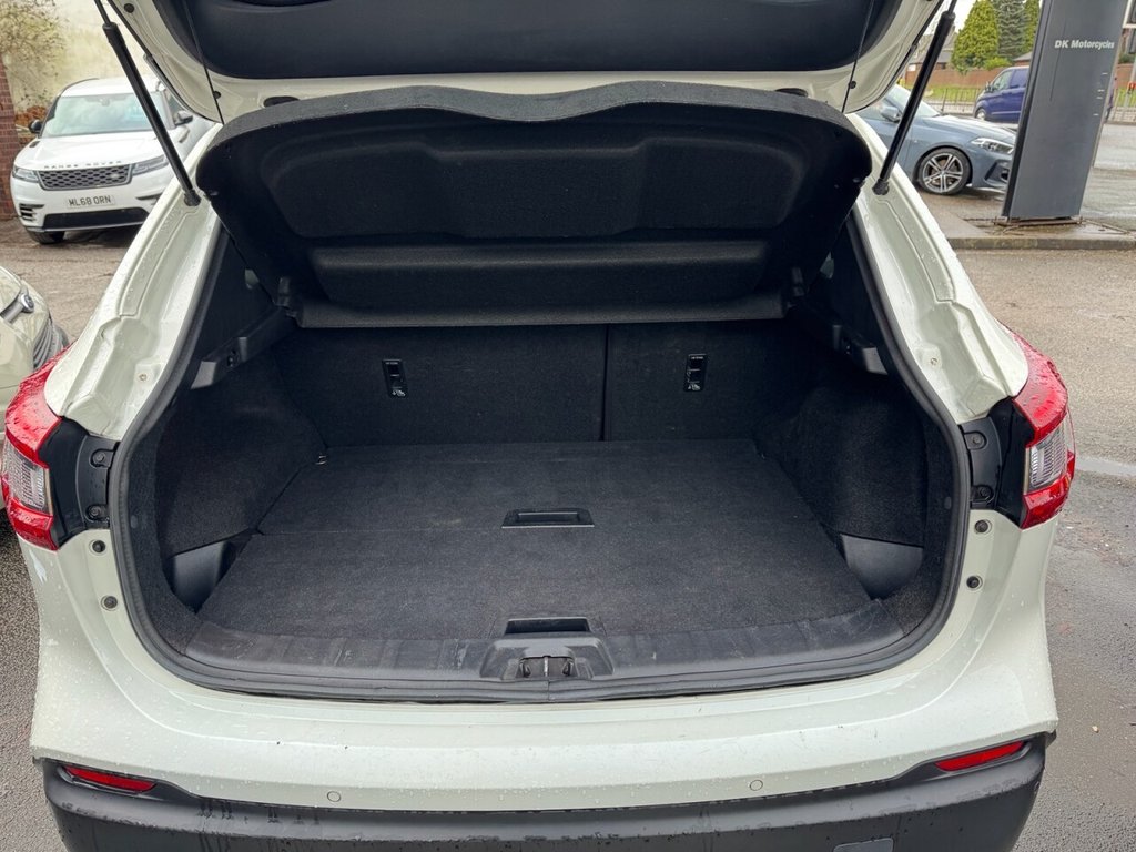 Used Nissan Qashqai 2018 for sale - 77660164: Photo 10