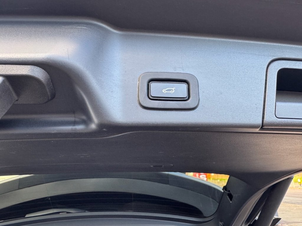 Used Land Rover Range Rover Evoque 2019 for sale - 76617282: Photo 12