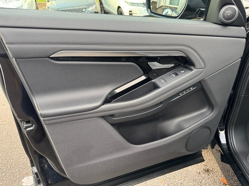 Used Land Rover Range Rover Evoque 2019 for sale - 76617282: Photo 37