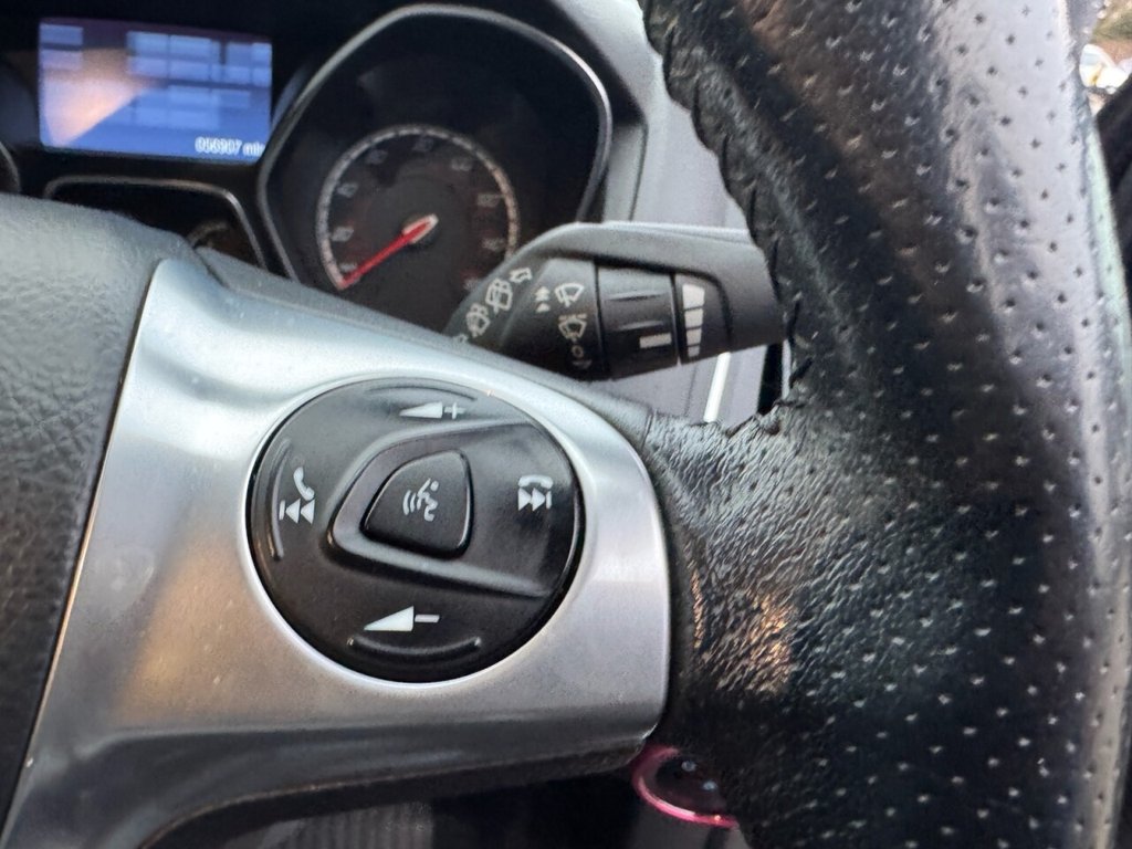 Used Ford Focus 2014 for sale - 77038359: Photo 16