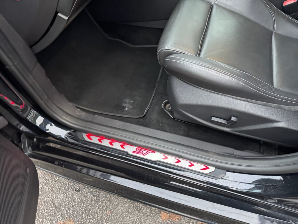 Used Ford Focus 2014 for sale - 77038359: Photo 30