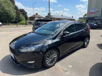 Used Ford Focus 2017 for sale - 75099090: Photo