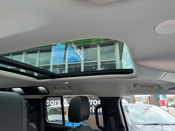 Used Land Rover Defender 2020 for sale - 75346941: Photo 16