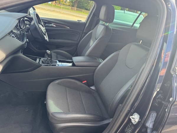 Used Vauxhall Insignia 2018 for sale - 76313244: Photo 29