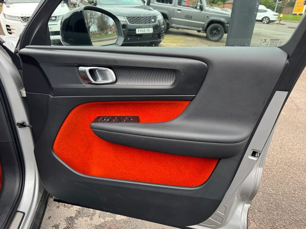Used Volvo XC40 2019 for sale - 77967162: Photo 29