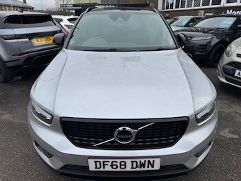 Used Volvo XC40 2019 for sale - 77967162: Photo