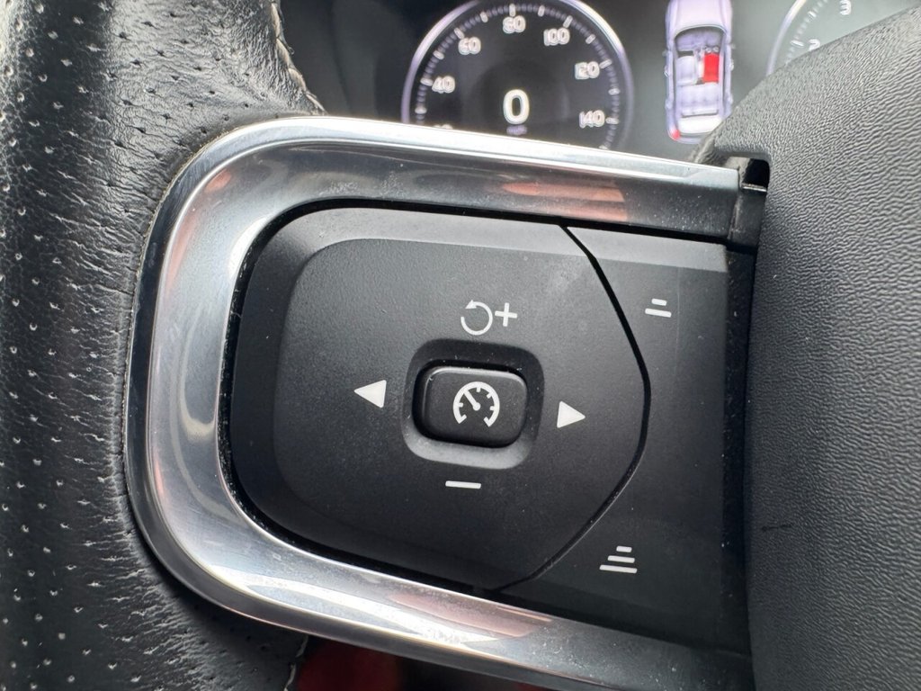 Used Volvo XC40 2019 for sale - 77967162: Photo 45