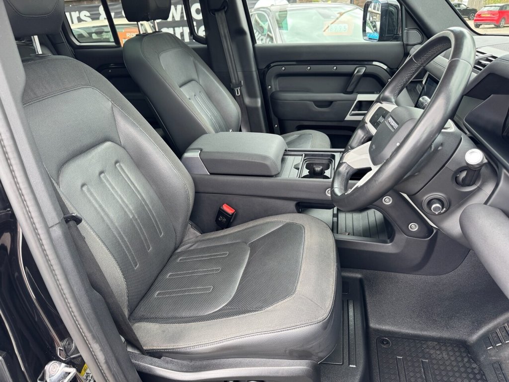 Used Land Rover Defender 2020 for sale - 77669044: Photo 12