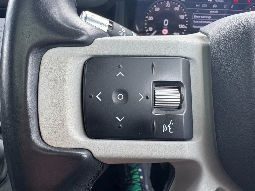 Used Land Rover Defender 2020 for sale - 77669044: Photo 19